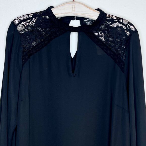 Torrid Womens Long Sleeve Blouse Plus Size 1X Lace Chiffon Flared Long Sleeve 1 - Picture 2 of 8